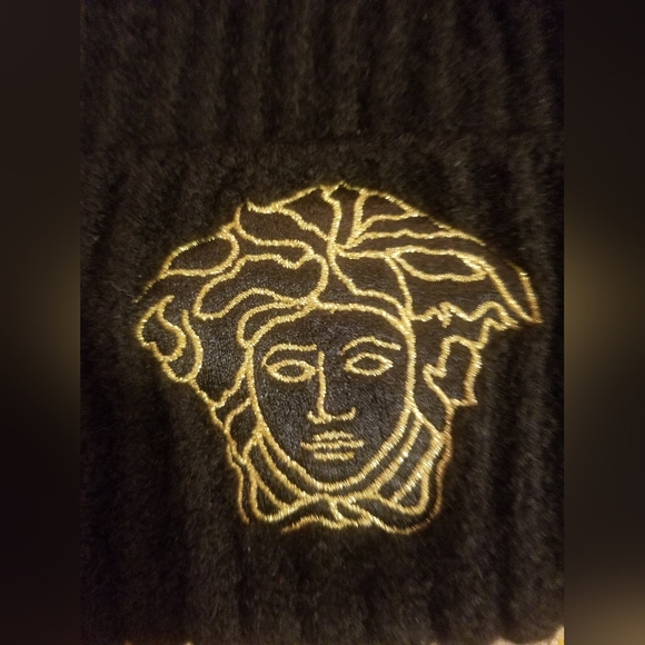 Versace Beanie! - Picture 5 of 5
